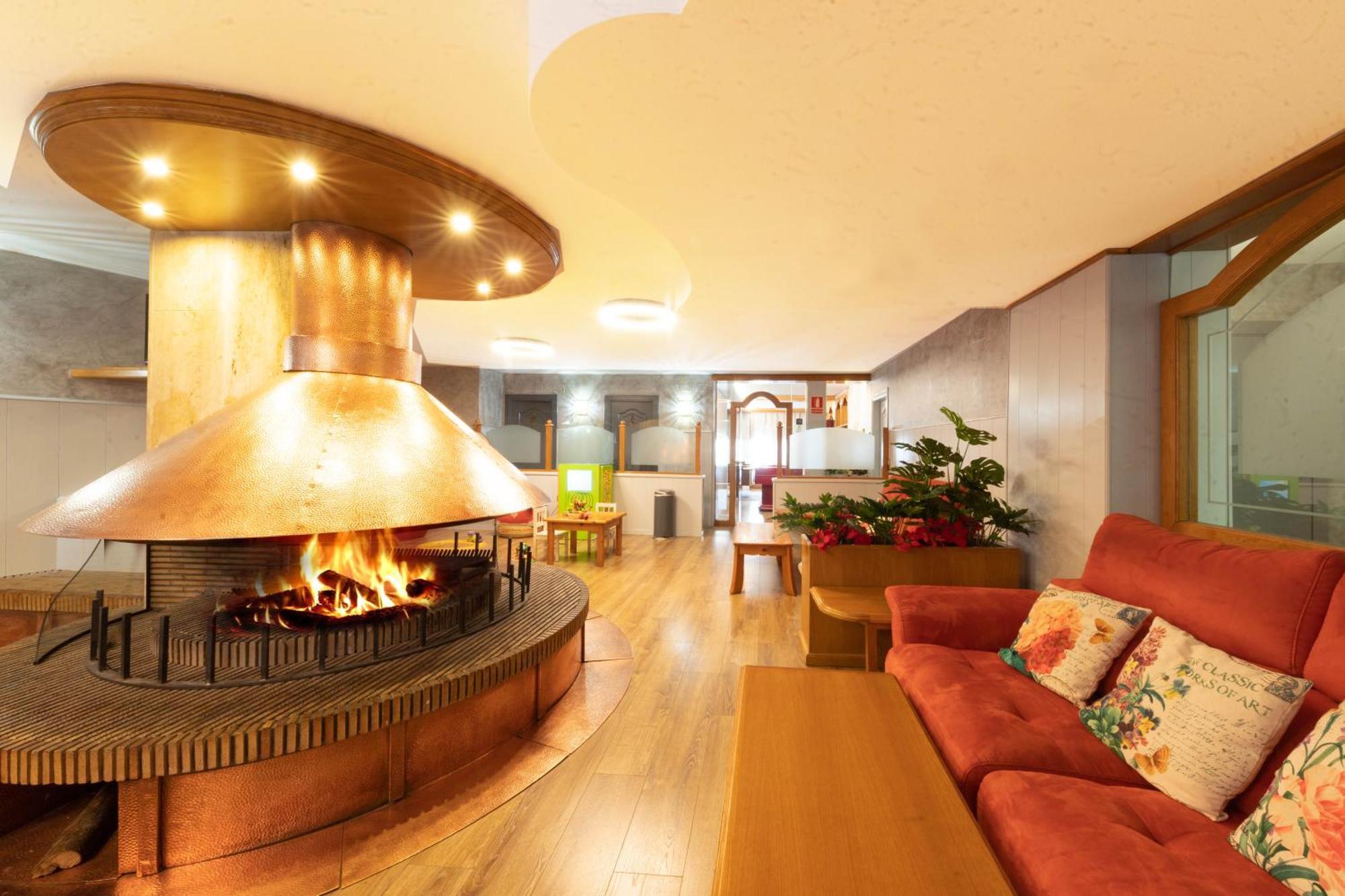 Hotel Guillem & Spa Ενκάμπ Εξωτερικό φωτογραφία
